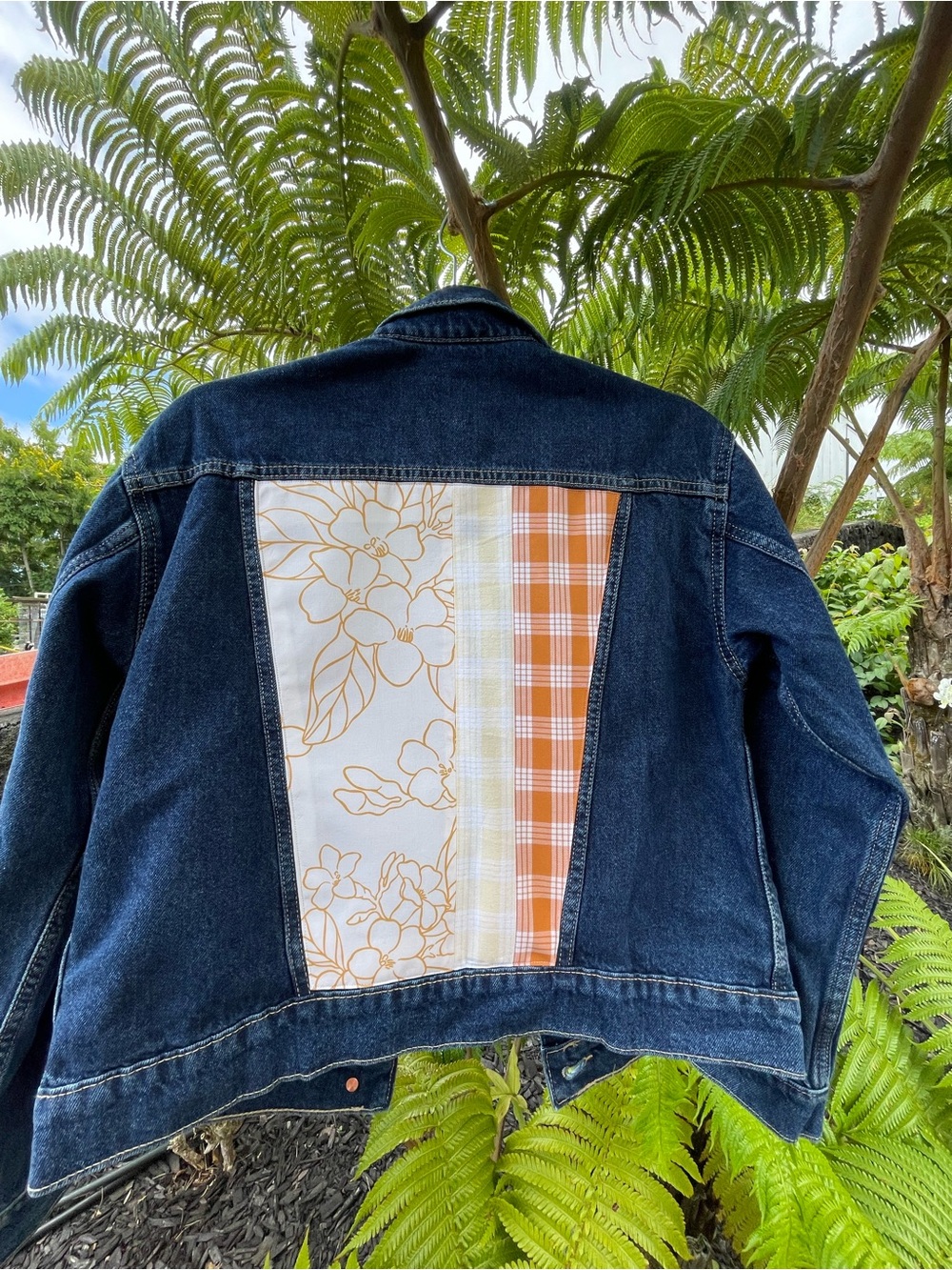 Women’s S | BNWT Old Navy Denim Jacket | Puakenikeni + Palaka back